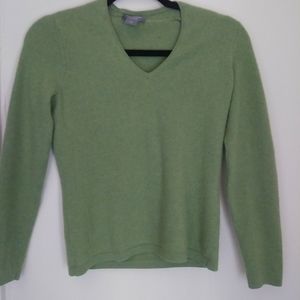 Anne Taylor 100 percent cashmere sweater/pullover